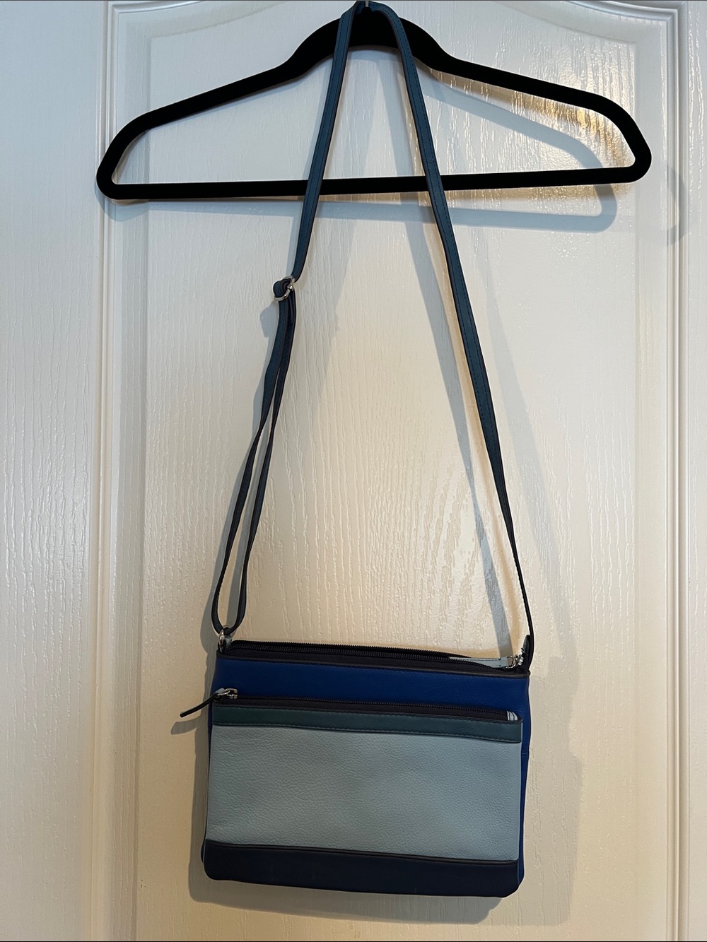ILI NY Leather Crossbody Bag Multi Blue Color Block Combo RFID Protect Like New